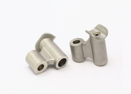 ชิ้นส่วนหล่อเหล็กแม่นยำ หล่อสแตนเลส 2ton Auto Part