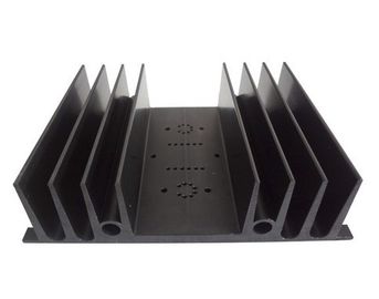 อลูมิเนียมฮีทซิงค์ Anodized 6063/6061 โปรไฟล์การอัดรีดด้วยสีเงินสีดำ
