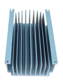 6061 T6 / T66 โปรไฟล์อลูมิเนียม Heatsink Extrusion สำหรับรถยนต์ที่มีการใช้เครื่องจักรซีเอ็นซี