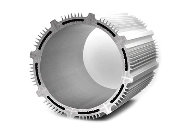 6063 T5 Industrial Aluminium Profile เชลล์ทรงกระบอกสีดำสีเงินพร้อมอายุการใช้งานยาวนาน